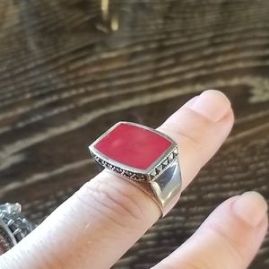 Marcasite silver ring with red stone size 7